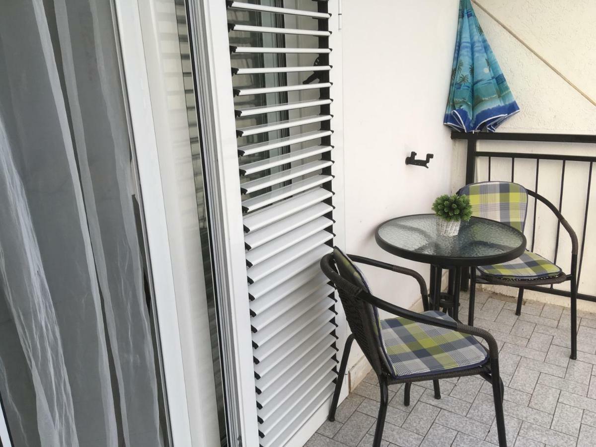 Nicholas Apartment Херцег Нови Екстериор снимка